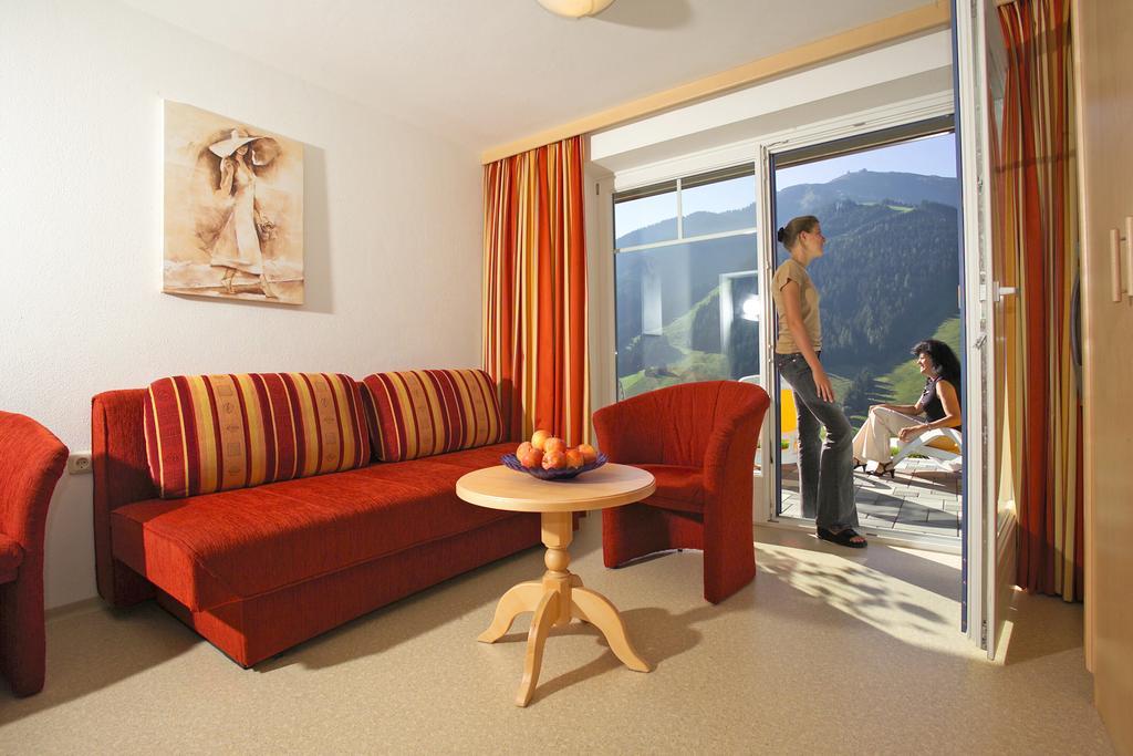 Eberharthof Leilighet Saalbach-Hinterglemm Eksteriør bilde